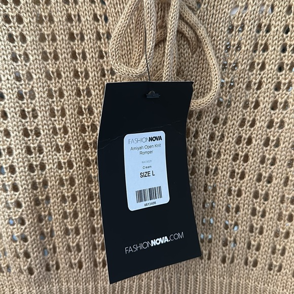 ♥️ Fashion Nova Open Knit Romper - Picture 4 of 5